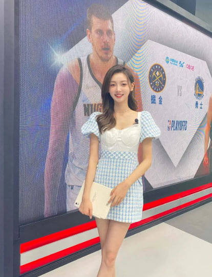 阿森纳今夏转会动态：引援策略与商业影响